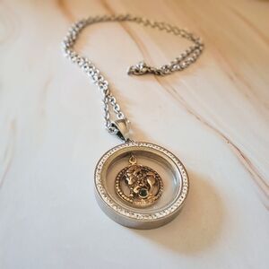 💥 Aries Zodiac Necklace – Bold, Fiery, and Fearless!